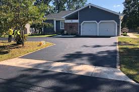 Best Recycled Asphalt Driveway Installation  in Collinwood, TN